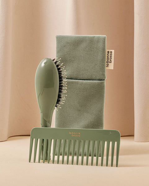 ‘Small Hair Brush’ Pouch Green  - Image 2