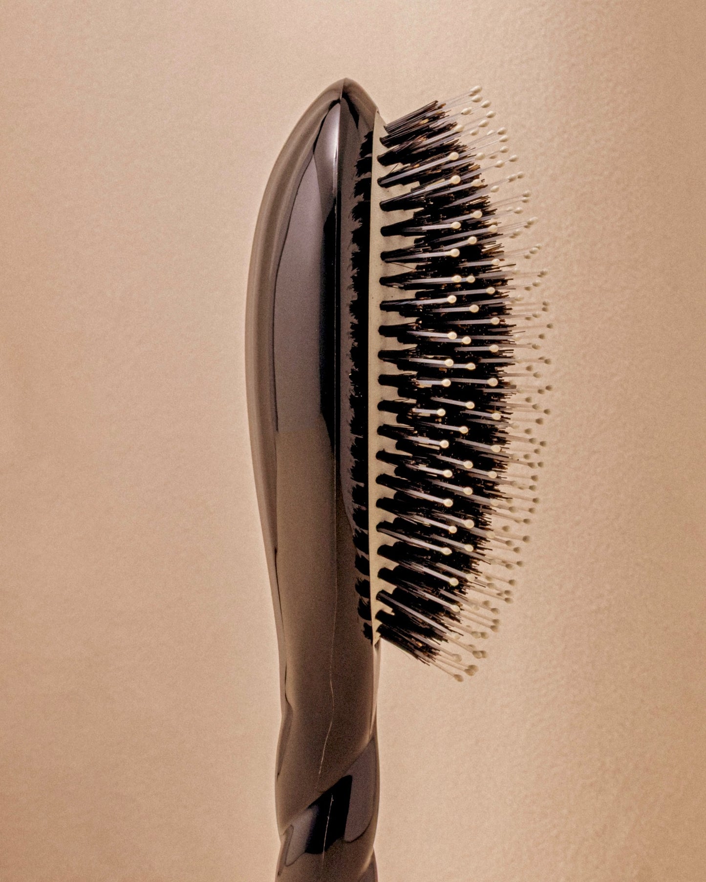 Black Édition N.03 La Brosse Cuir Chevelu Sensible l'Indispensable Douceur