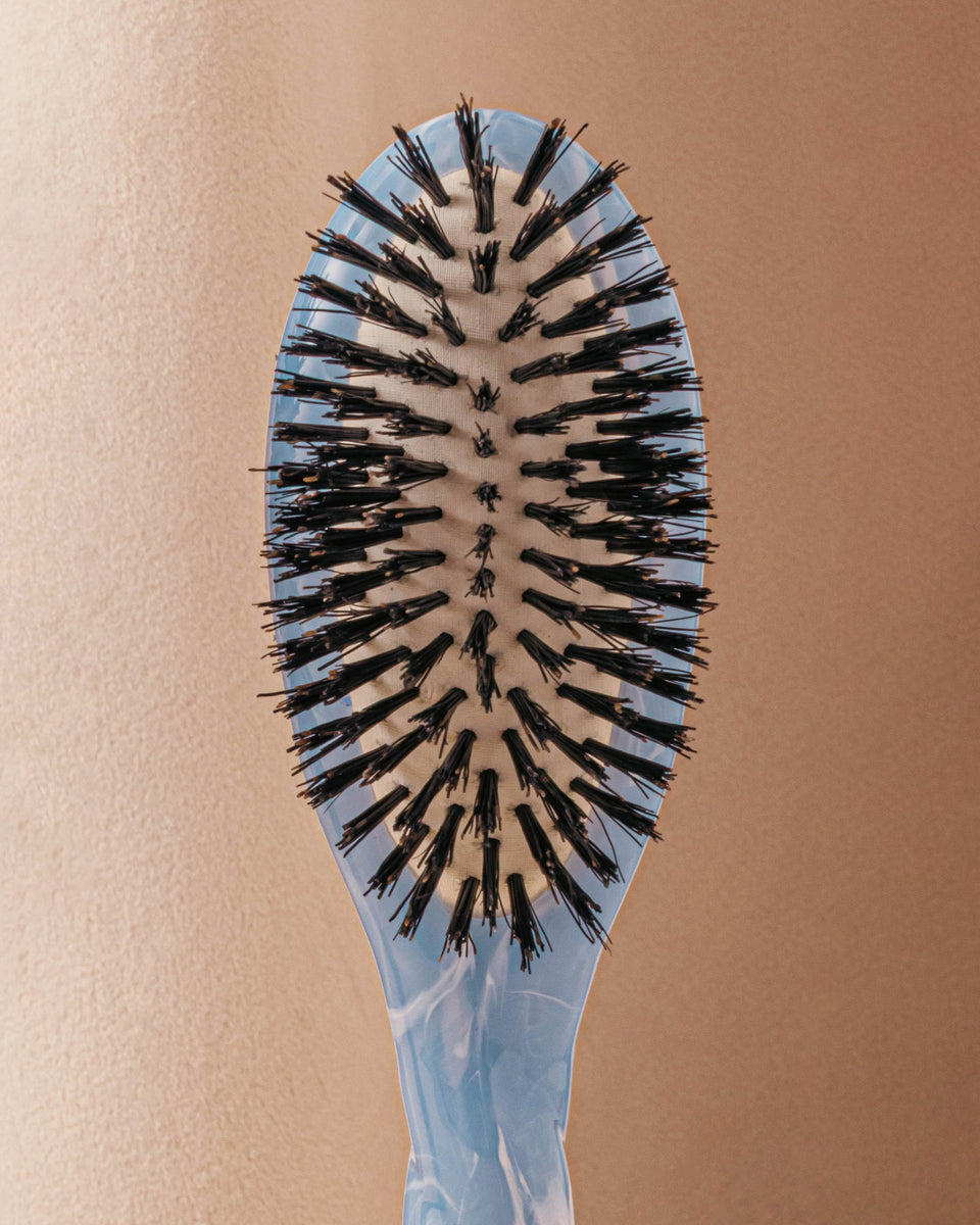 Roseanna x La Bonne Brosse N.01 Die Kleine Bürste Universelle Glanz und Pflege Bürste Tie & Dye Blau