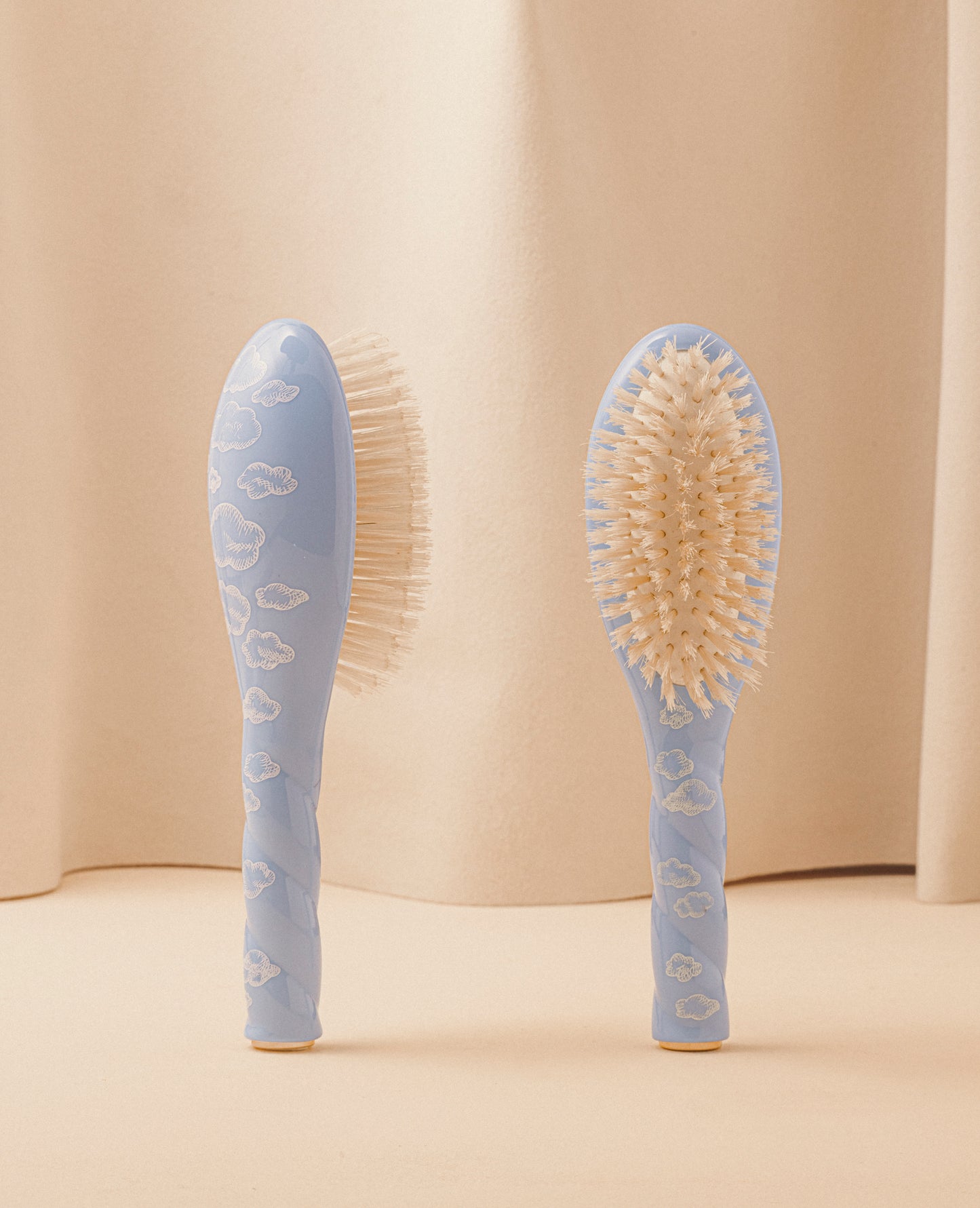 Limitierte Edition Wolke N.06 Die Babybürste Meine Erste Bürste Himmelblau