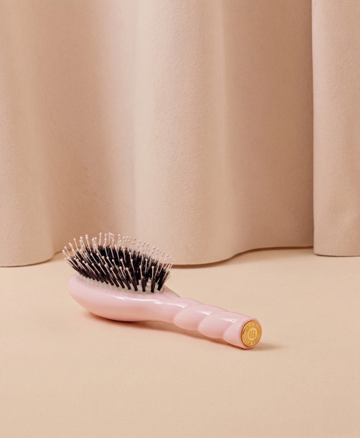 N.03 El Cepillo Pequeño Indispensable Dulzura Rosa Lila
