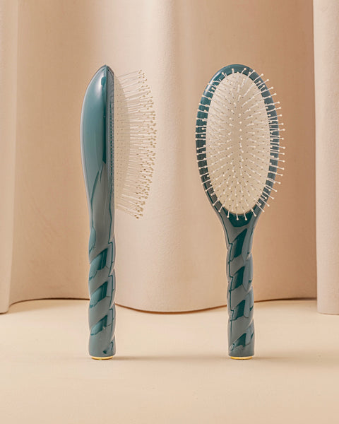 N.04 The Massaging Detangling Hair Brush THE MIRACLE Blue - Image 1