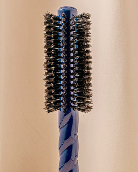 N.05 The Round Hair Brush VOLUME & STYLE Blueberry - Image 1