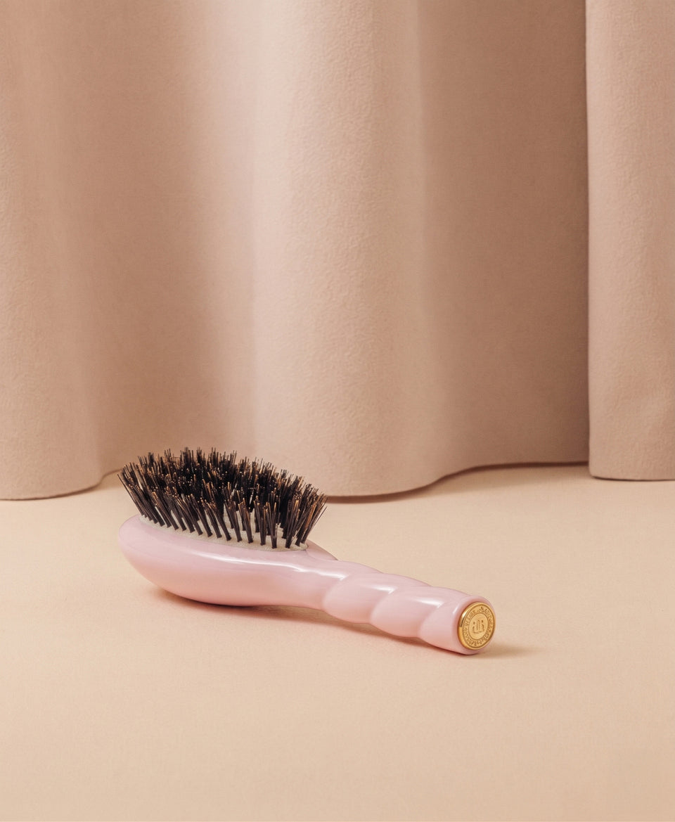 N.01 The Small Shine & Care HairBrush The Universal Pink