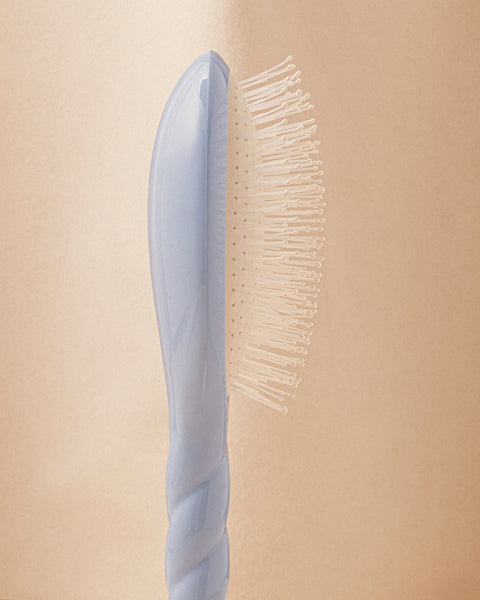 N.04 La Brosse Démêlante & Massante La Miracle Bleu Ciel - Image 3