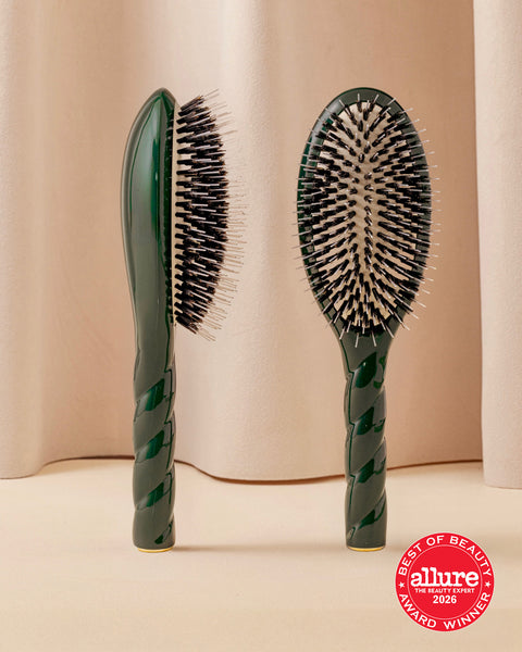 N.02 The Care & Detangling Hairbrush The Essential Emerald Green - Image 1