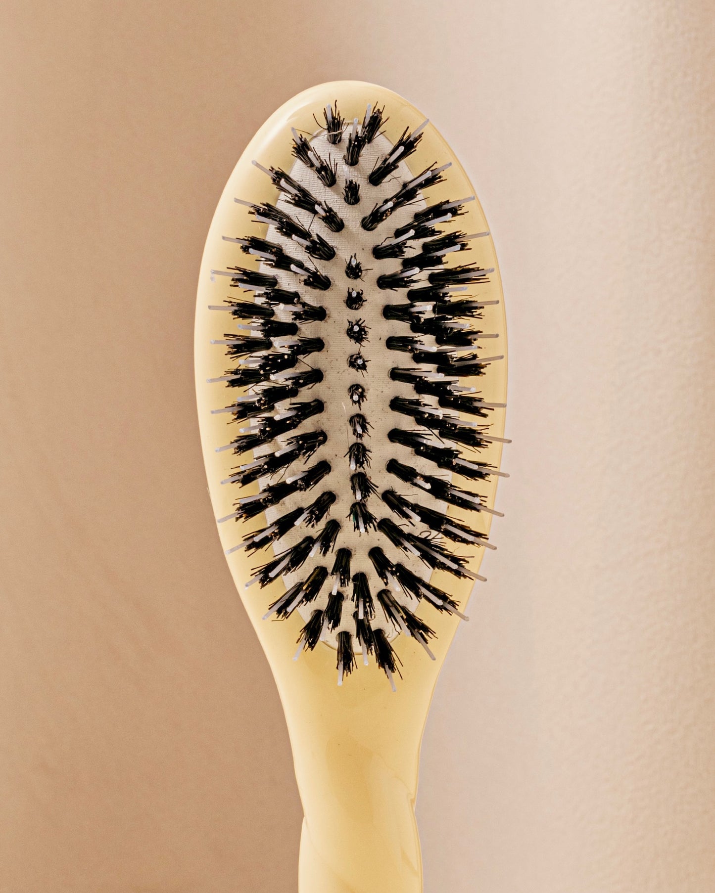 N.02 The Small Care & Detangling Hair Brush THE ESSENTIAL Ivory Cair