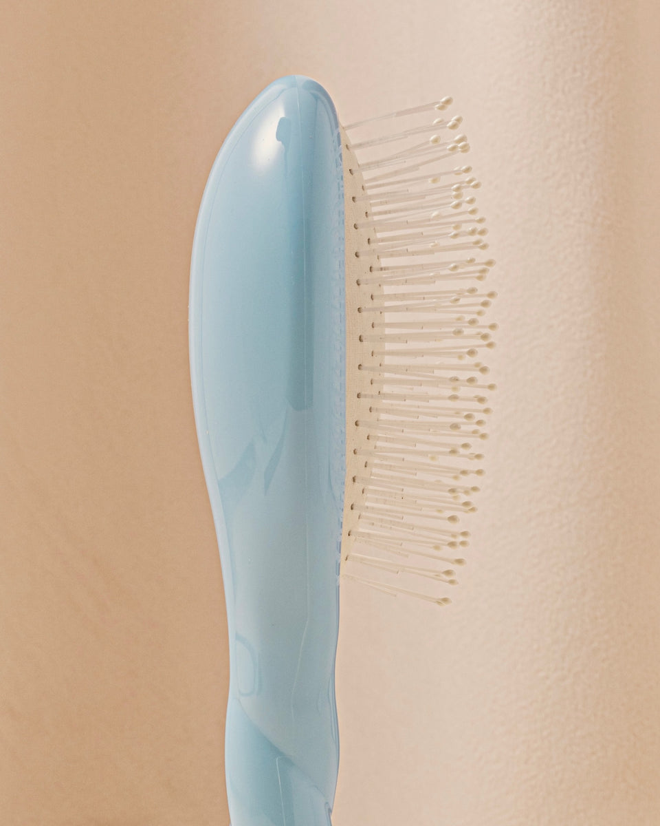 N.04 The Small Massaging Detangling Hair Brush The Miracle Light Blue 
