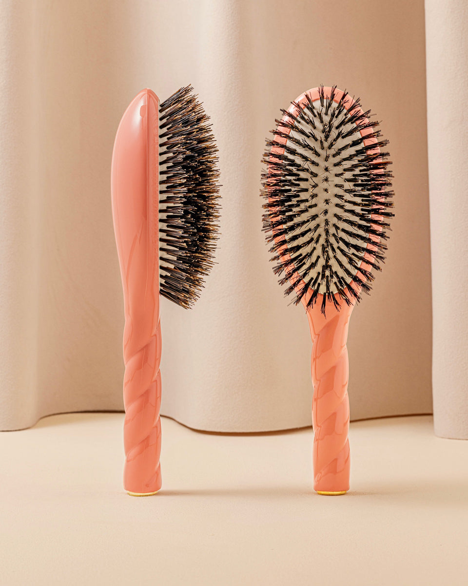 N.01 The Shine & Care HairBrush The Universal Coral