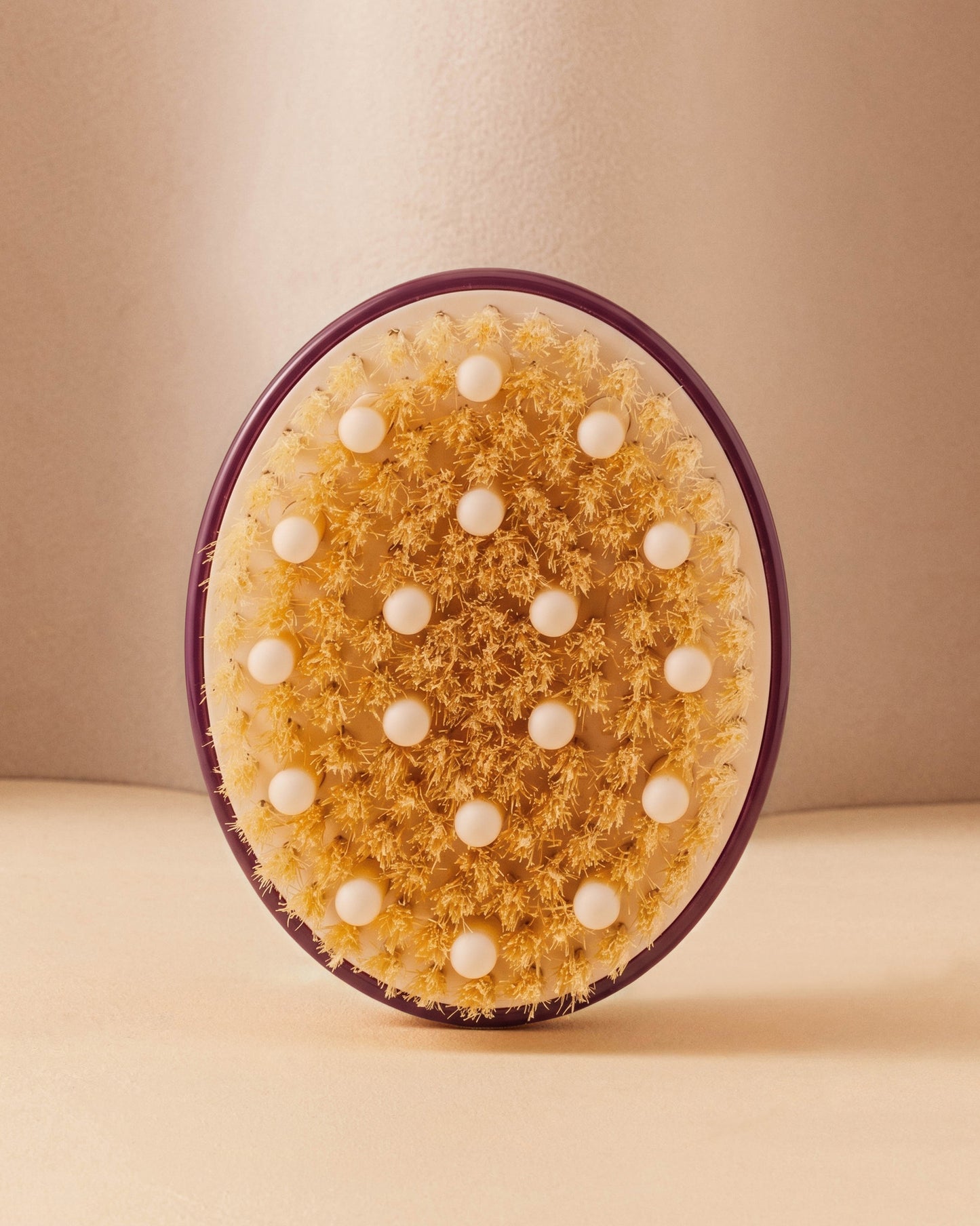 N.02 The Body Brush Normal Skin Aubergine