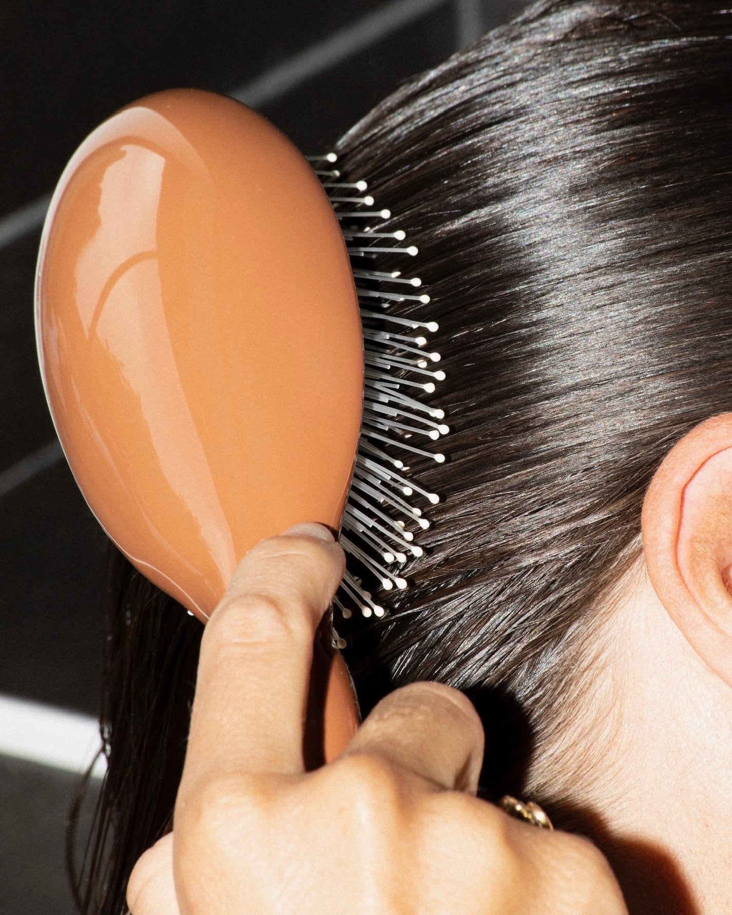 N.04 The Massaging Detangling Hair Brush THE MIRACLE Terracotta