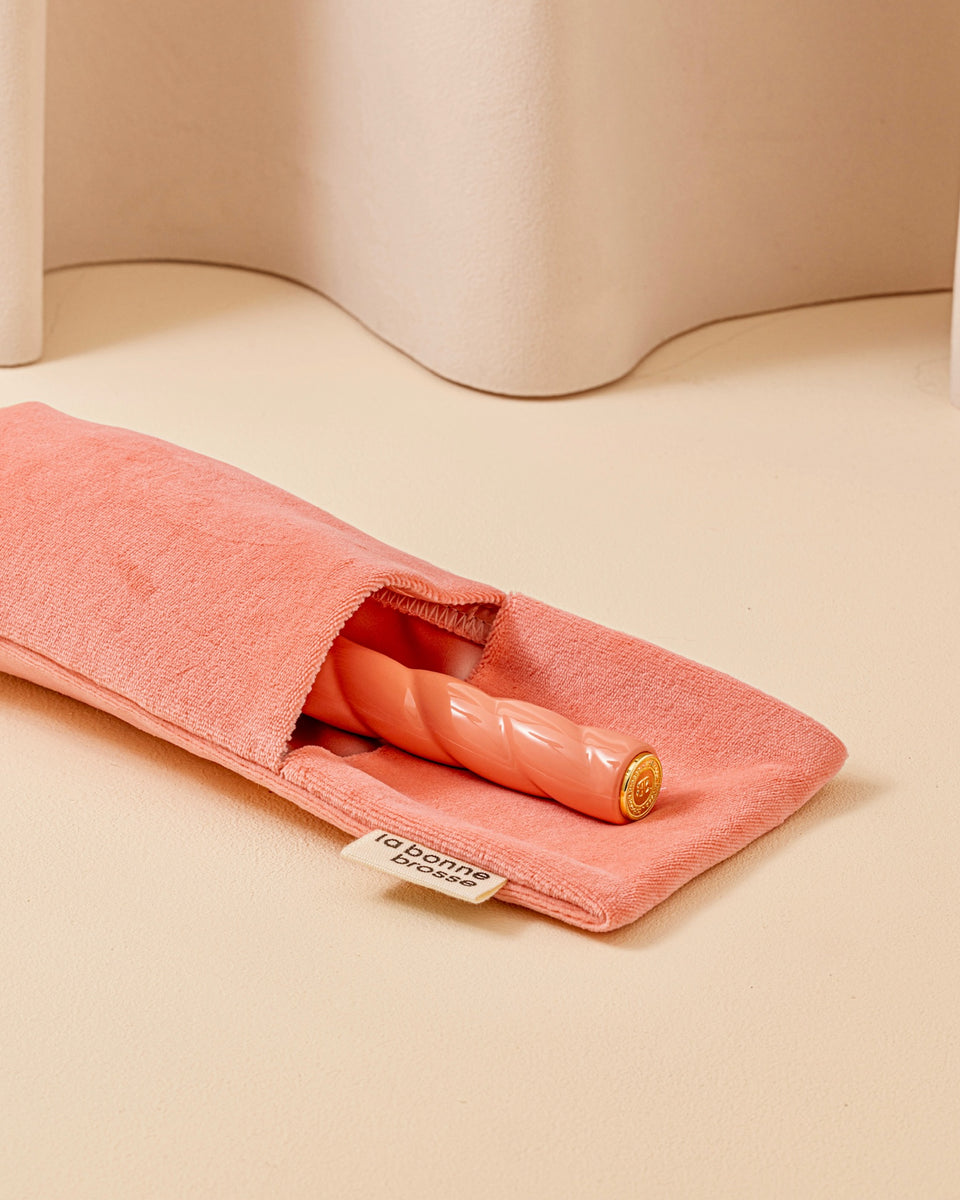 N.07 La Brosse Démêlante & Stimulante l'Intense Corail