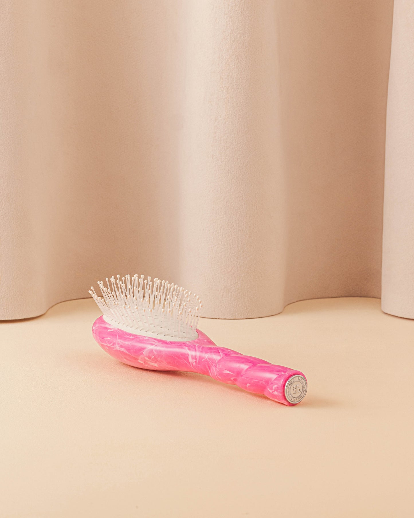 Roseanna x La Bonne Brosse N.04 La Petite Brosse Démêlante & Massante La Miracle Tie & Dye Rose