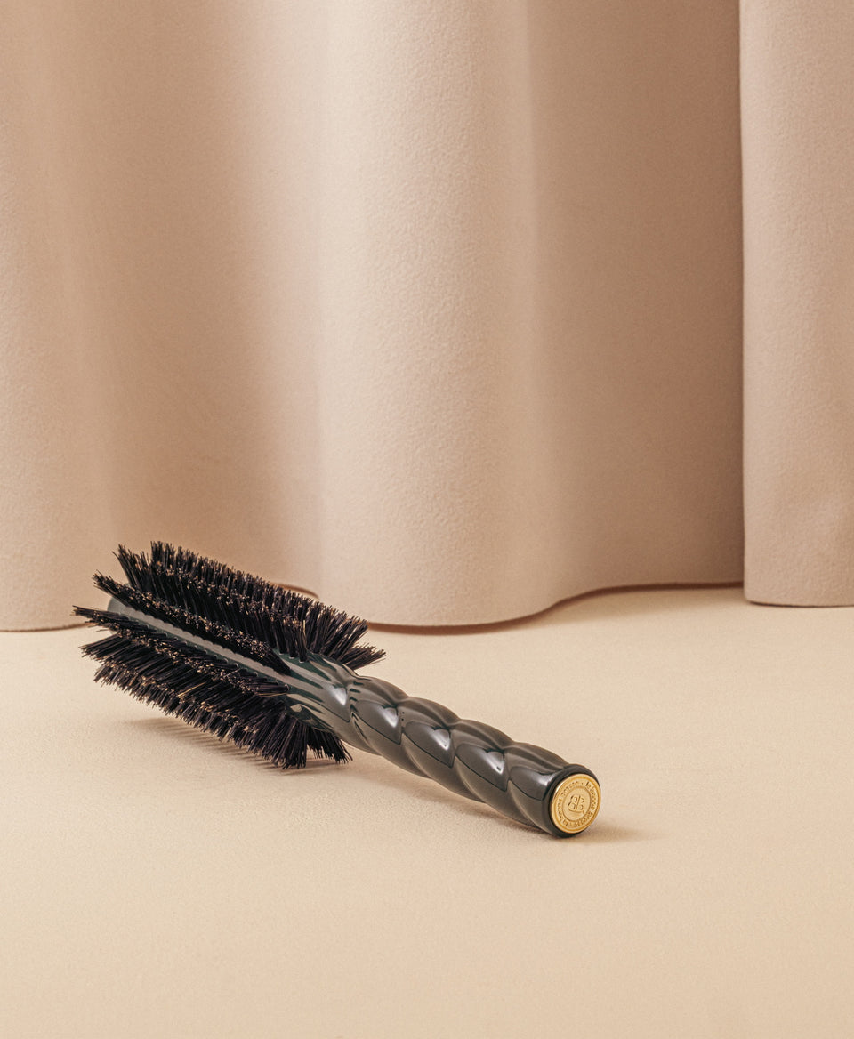 N.05 The Round Blow-Dry Hair Brush Volume & Style Emerald Green