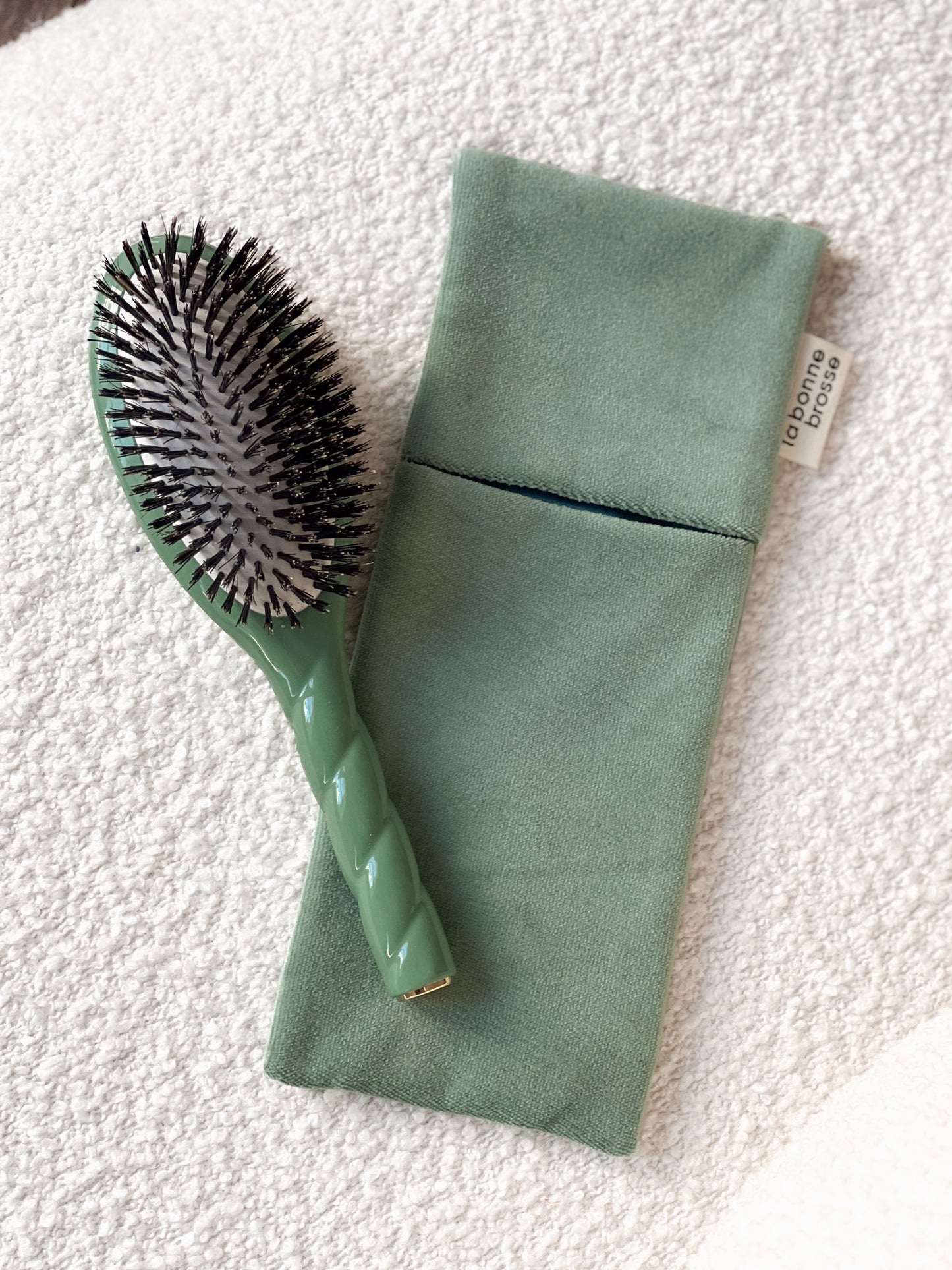 Large Hair Brush’ Pouch Almond Green