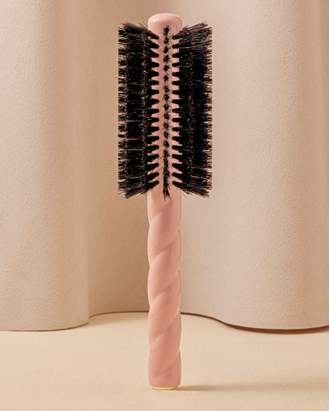 Volume Duo: The N.08 Powder Pink Brush & the Leave-in Beauty Cream - Image 3