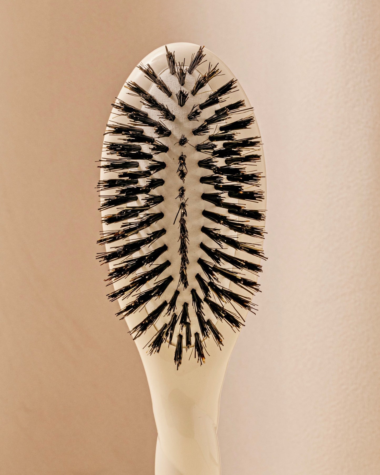 N.01 The Small Shine & Care Hair Brush THE UNIVERSAL Creamy white 