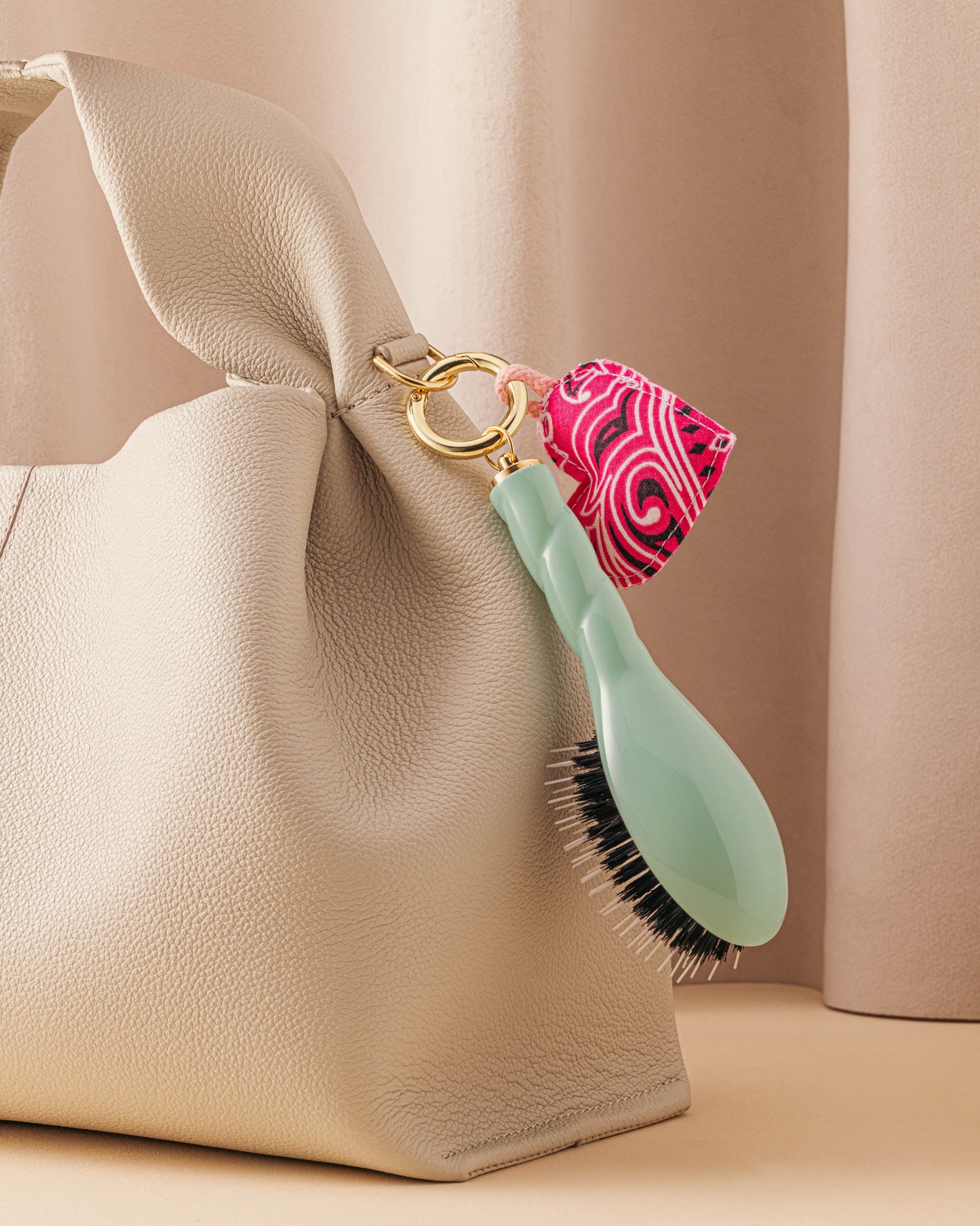 Call It By Your Name x La Bonne Brosse Duo: Micro Brush N.02 Lagoon Blue and Its Charm