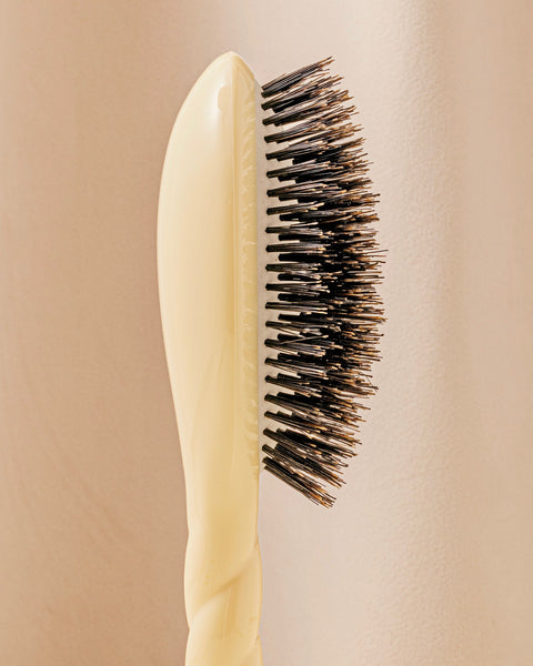 N.01 The Shine & Care Hair Brush THE UNIVERSAL Ivory Care  - Image 3