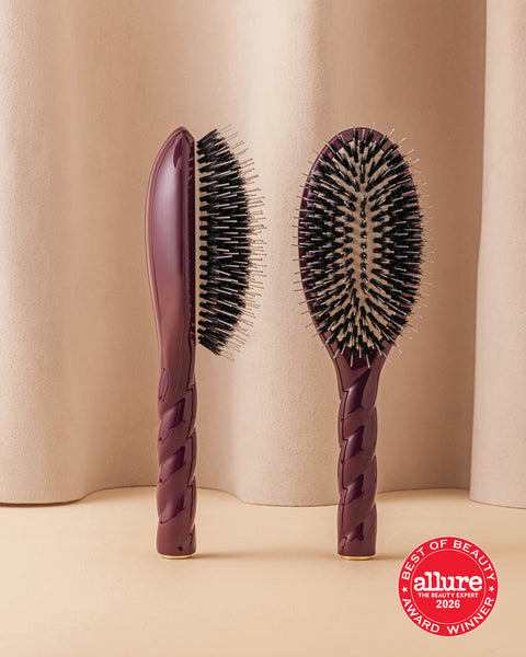 Limited Edition Aubergine N.02 The Care & Detangling Hairbrush The Essential  - Image 1