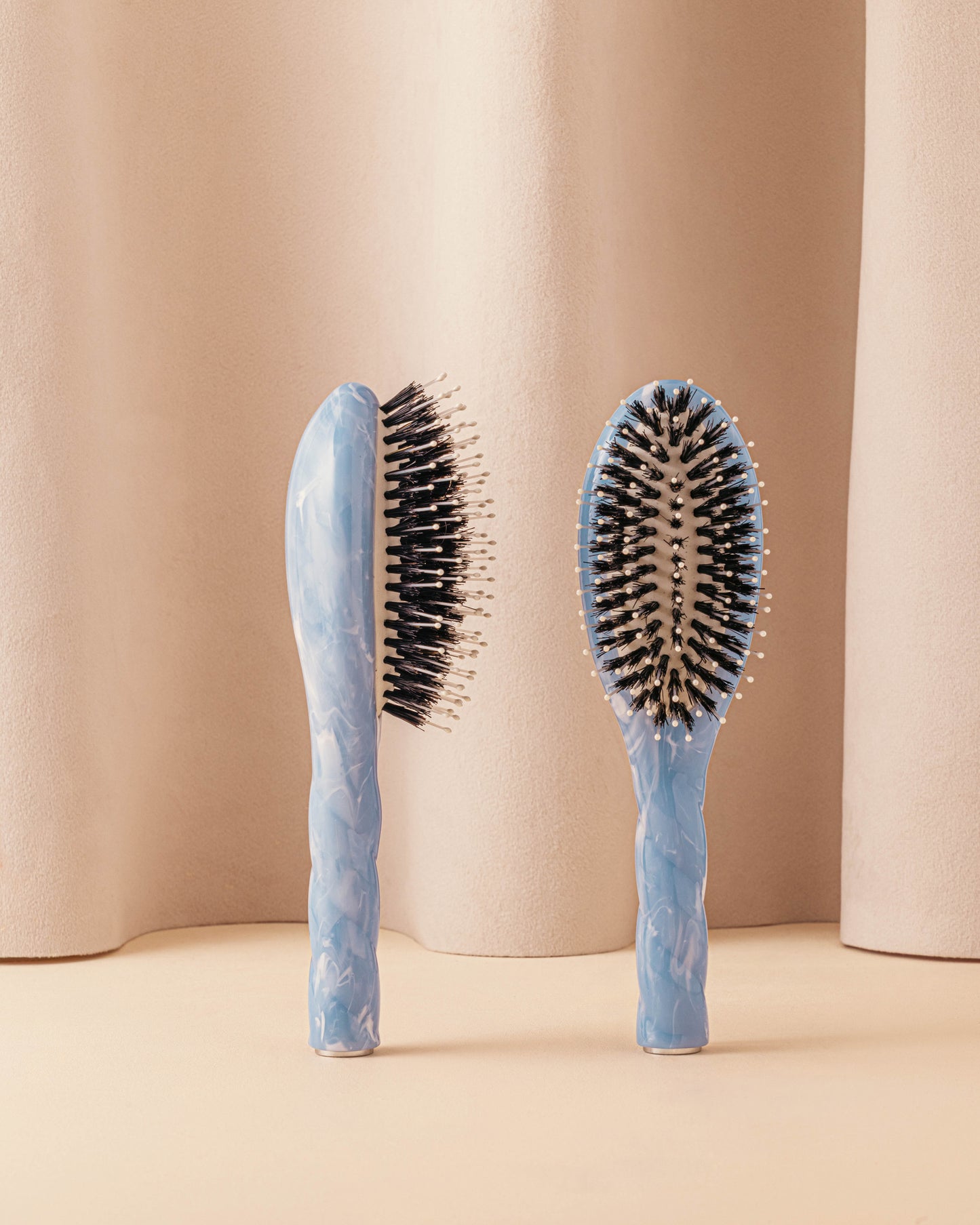 Roseanna x La Bonne Brosse N.03 Die Kleine Bürste Unverzichtbare Sanftheit Tie & Dye Blau