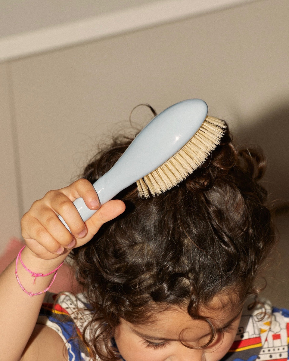 N.06 La brosse bébé Ma Première Brosse Bleu Ciel