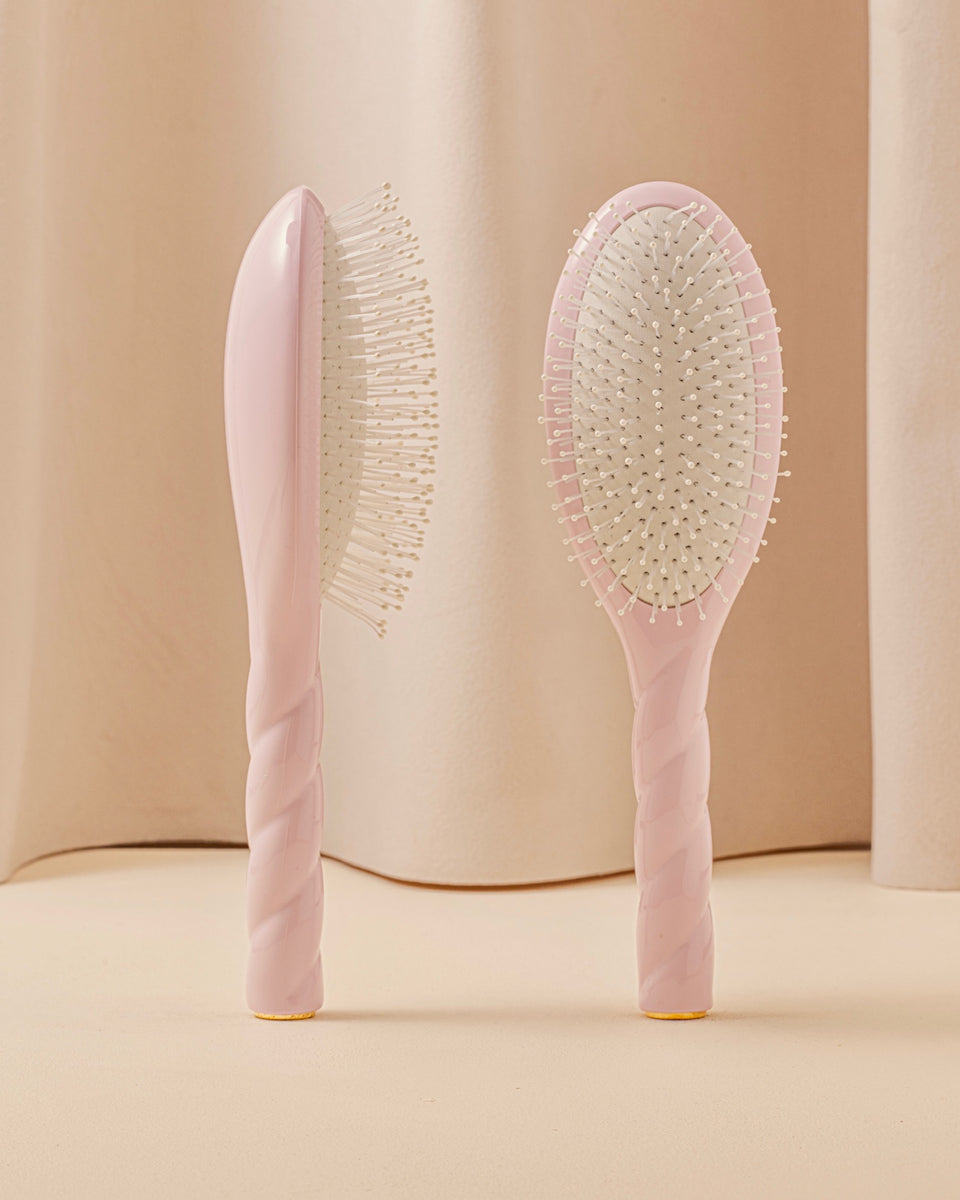 Trio : La Bonne Brosse, son Peigne et sa Pochette Rose Lilas