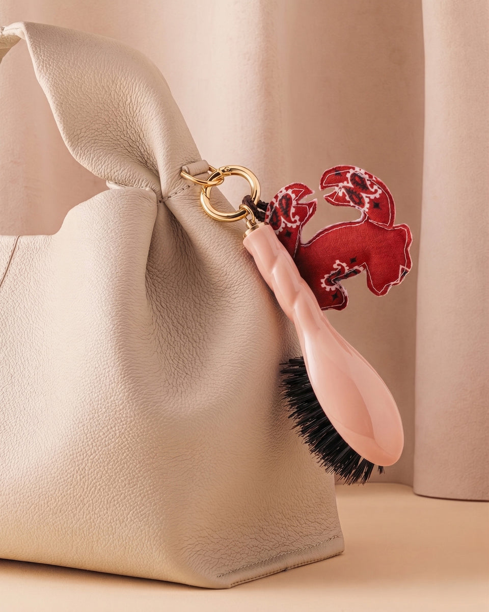 Call It By Your Name x La Bonne Brosse Duo: Micro Brush N.01 Powder Pink and its Charm