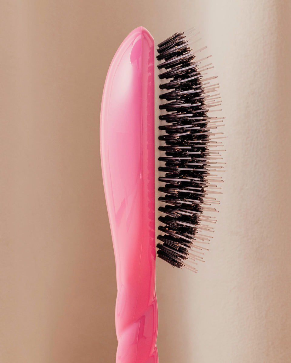 Edition limitée Octobre Rose N.02 La Brosse Démêlante & Soin l'Indispensable