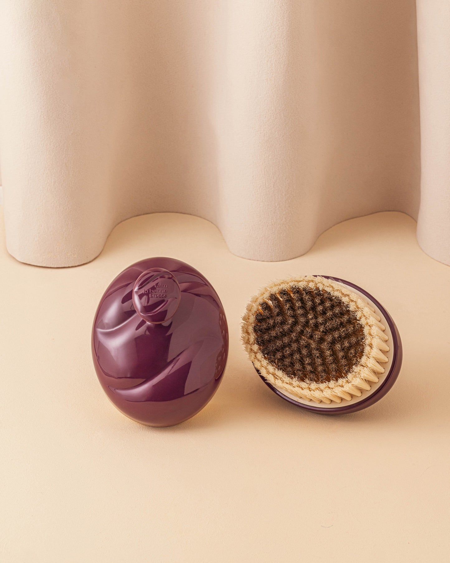 Talm x La Bonne Brosse N.01 El Cepillo Corporal para Pieles Sensibles Berenjena