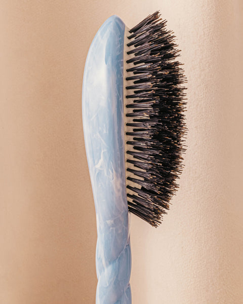 Roseanna x La Bonne Brosse N.01 The Shine & Care Hairbrush The Universal Blue Tie & Dye  - Image 3