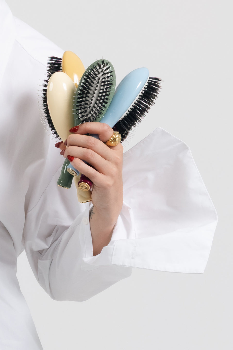 N.01 The Small Shine & Care HairBrush The Universal Ivory Cair