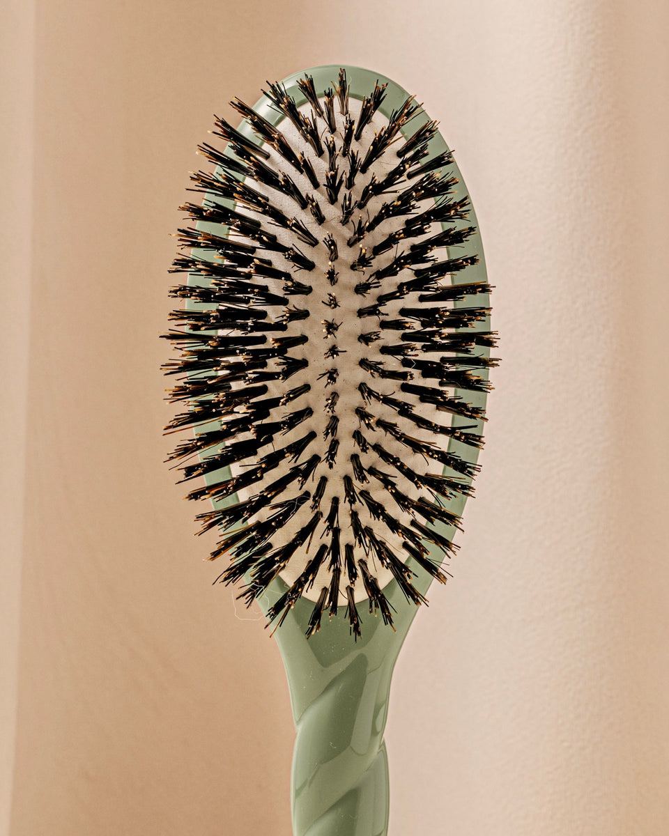 The Almond Green Bonne Brosse Trio