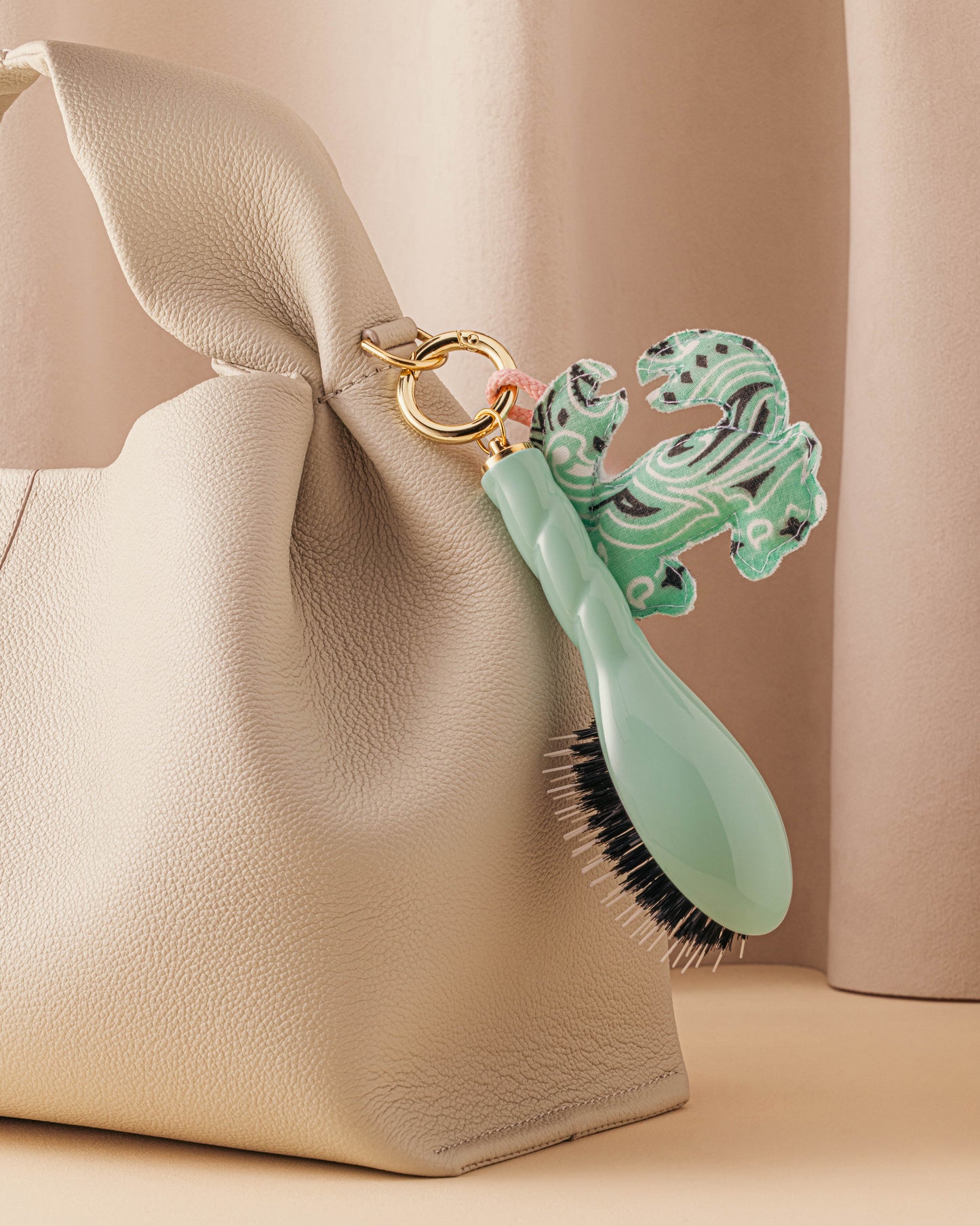 Call It By Your Name x La Bonne Brosse Duo: Micro Brush N.02 Lagoon Blue and Its Charm