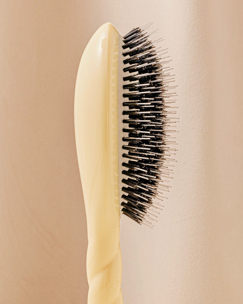 N.02 The Care & Detangling Hair Brush THE ESSENTIAL Ivory Cair - Image 2