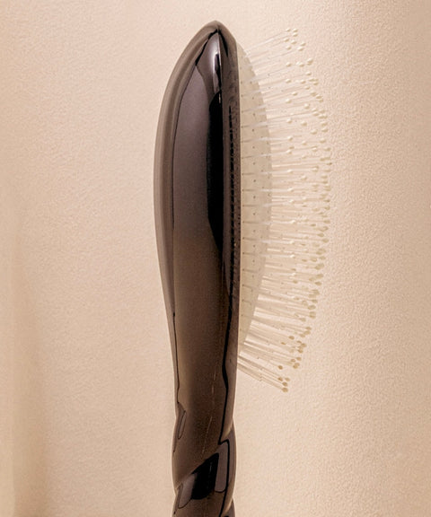 Black Edition N.04 Die Wunderbare: Entwirrend & Vegan Bürste - Image 3