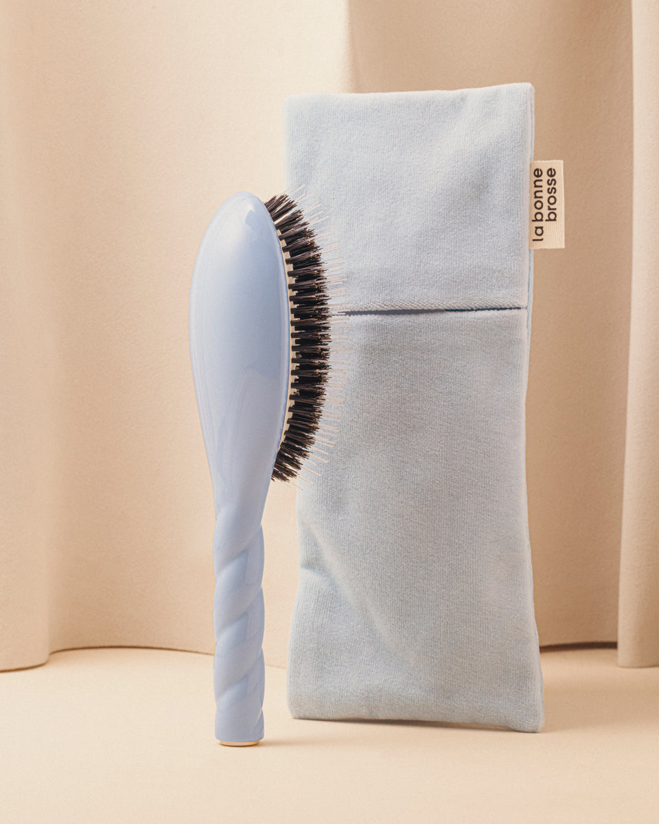 Duo: La Bonne Brosse und Himmelblaue Tasche
