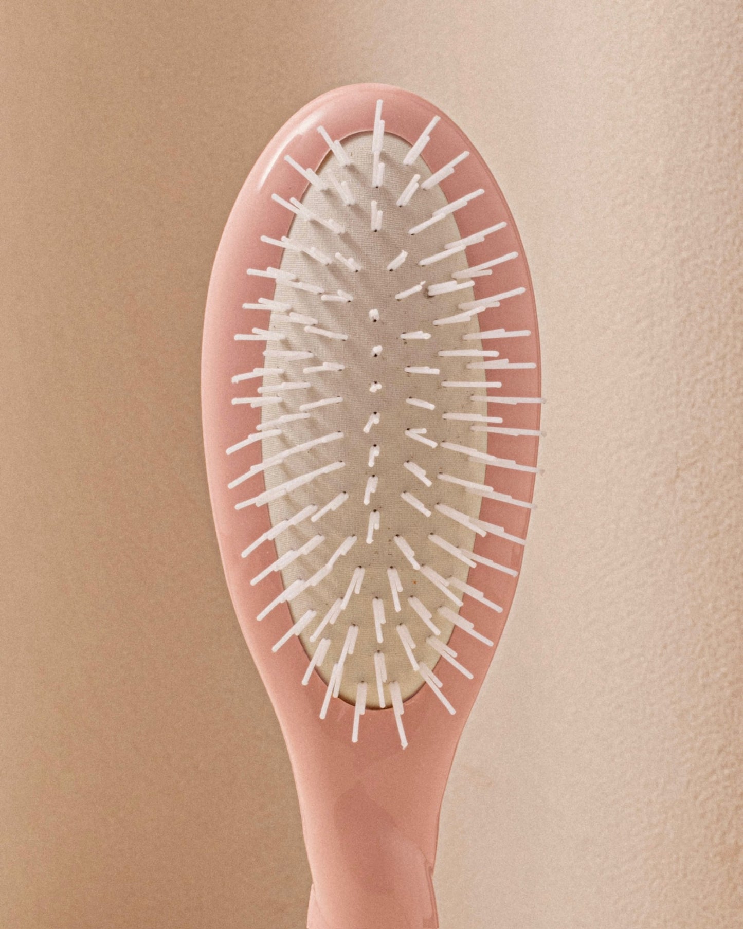 Edition limitée Octobre Rose N.07 La Petite Brosse Démêlante & Stimulante L'Intense