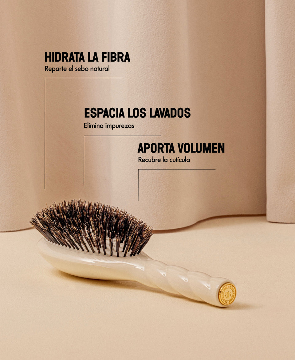 N.01 Brillo y Cuidado La Universal Cepillo Blanco Crema