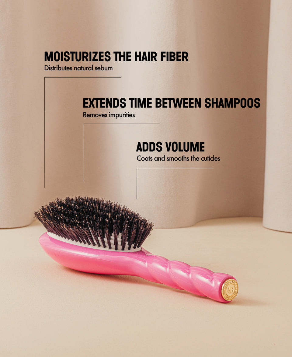 Limited Edition October Pink N.01 The Shine & Care Hairbrush The Universal
