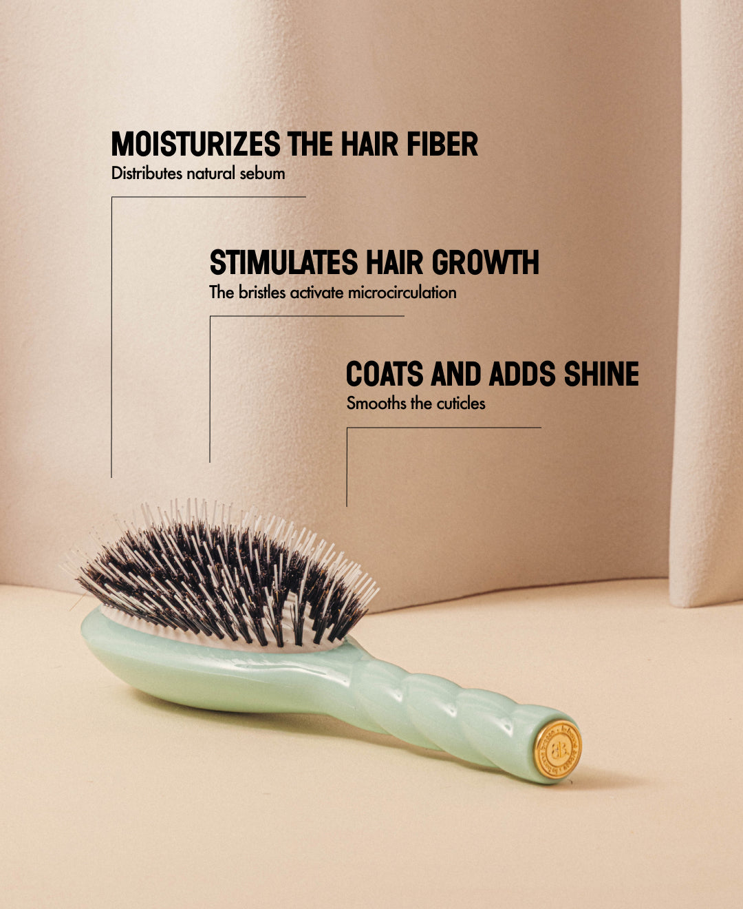 N.02 The Care & Detangling HairBrush The Essential Lagoon Blue