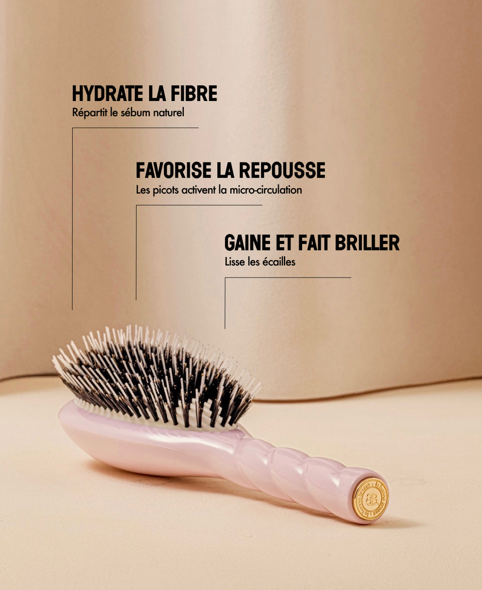 N.02 La Brosse Démêlante & Soin l'Indispensable Rose Lilas