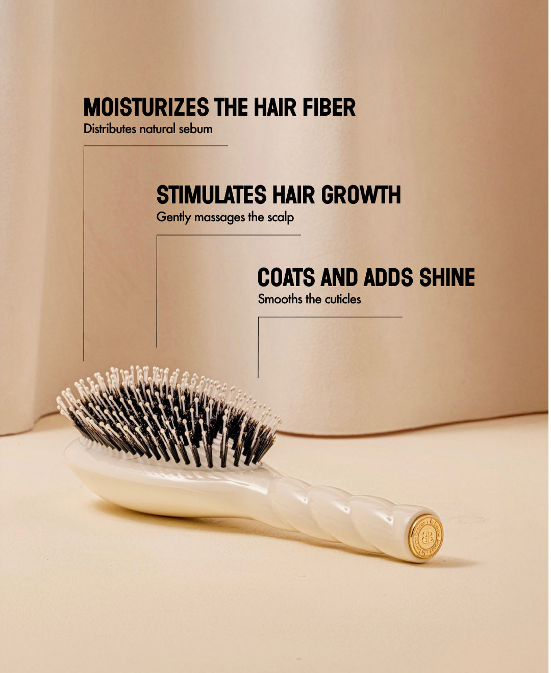 N.03 The Gentle Scalp Care HairBrush The Essential Softness Creamy White