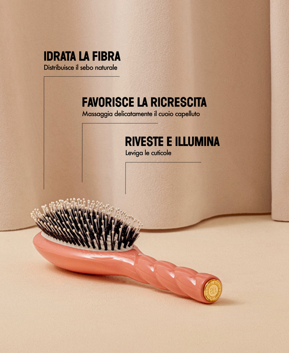 N.03 L’Essenziale Dolcezza Spazzola Corallo