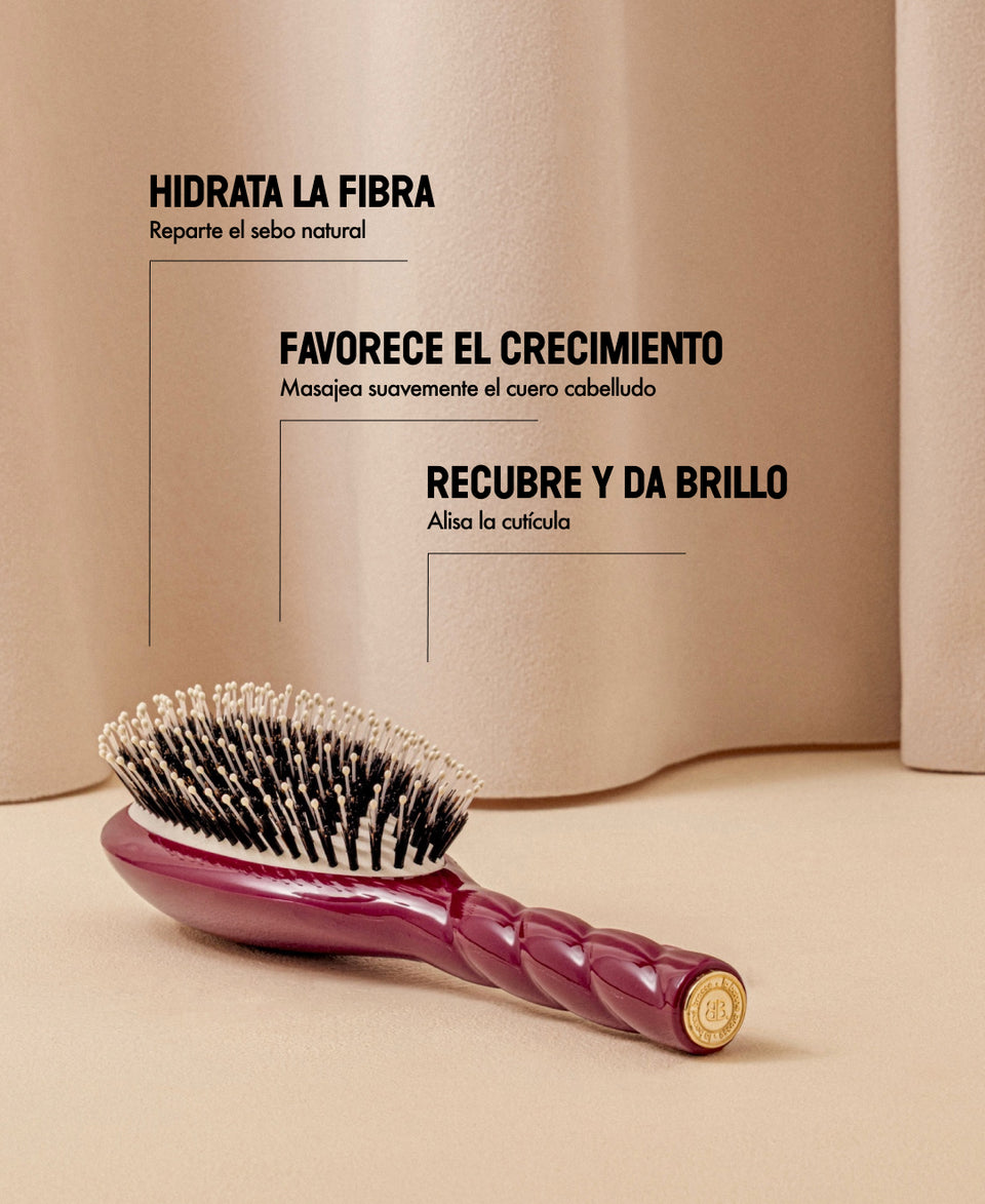 N.03 Indispensable Dulzura Cepillo Rojo Cereza