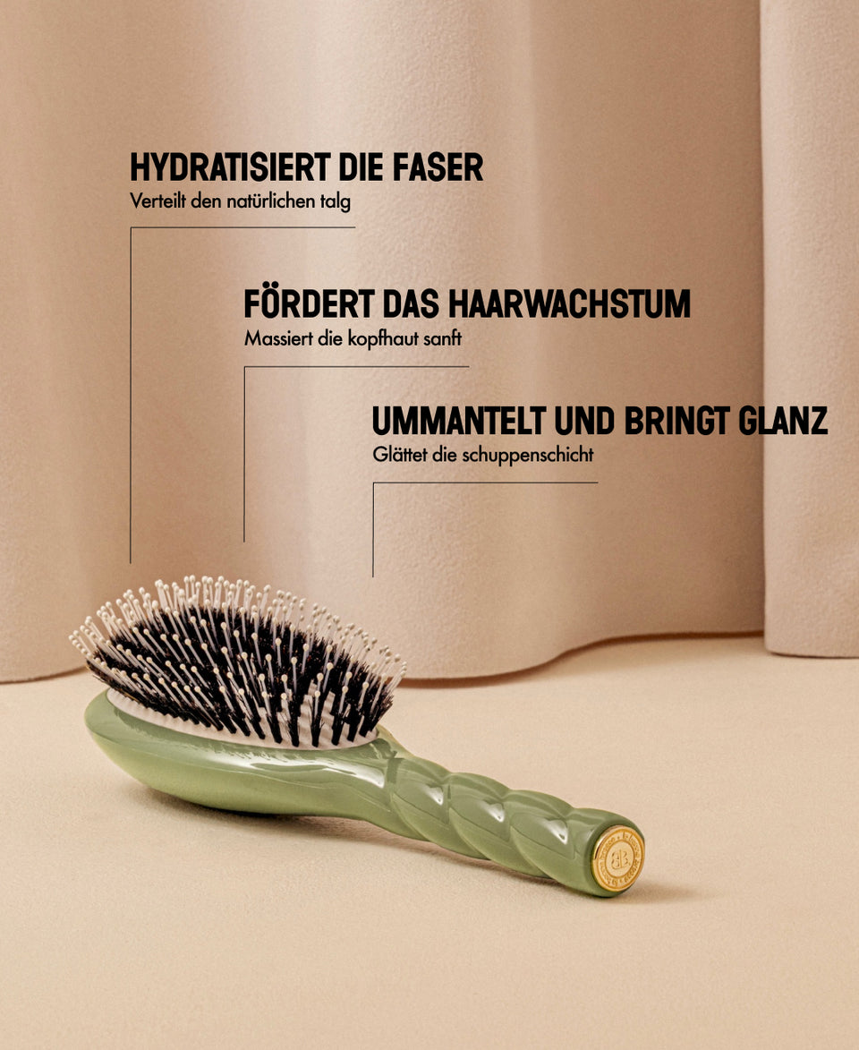 N.03 Unverzichtbare Sanftheit Bürste Mandelgrün