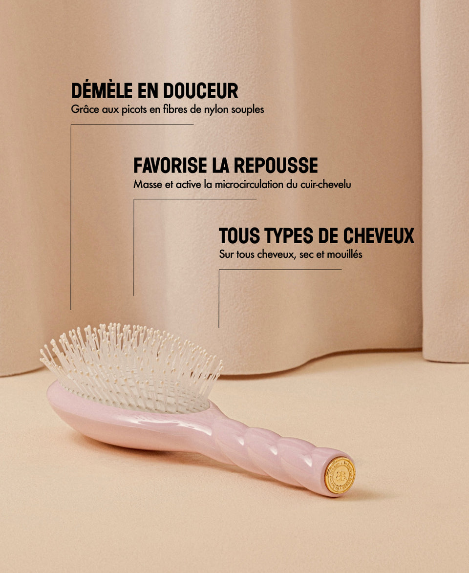 N.04 La Brosse Démêlante & Massante La Miracle Rose Lilas