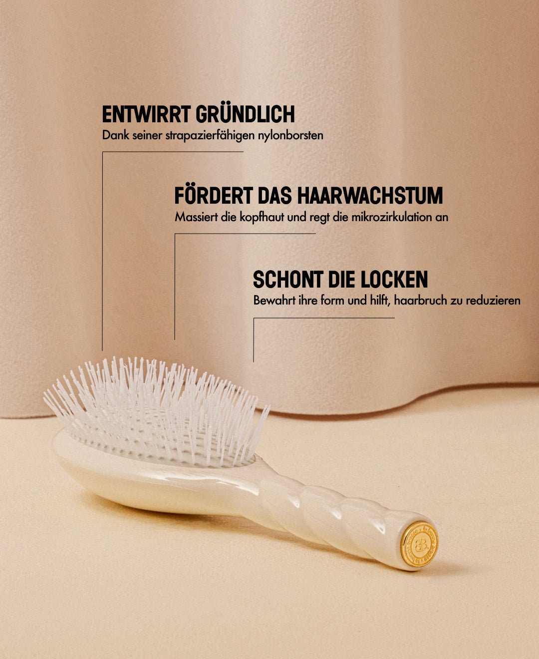 N.07 Die Intense Entwirrend und Stimulierend Bürste Cremeweiß