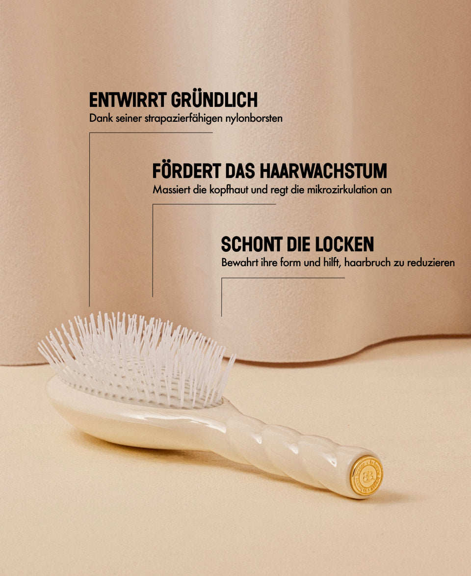 N.07 Die Intense Entwirrend und Stimulierend Bürste Cremeweiß