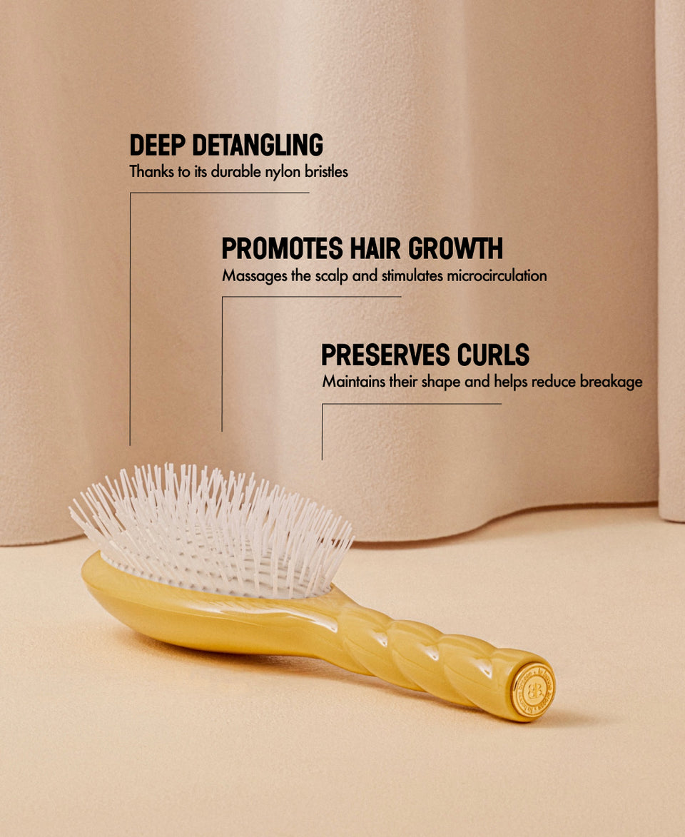 N.07 The Stimulating & Detangling HairBrush The Intense Saffron Yellow
